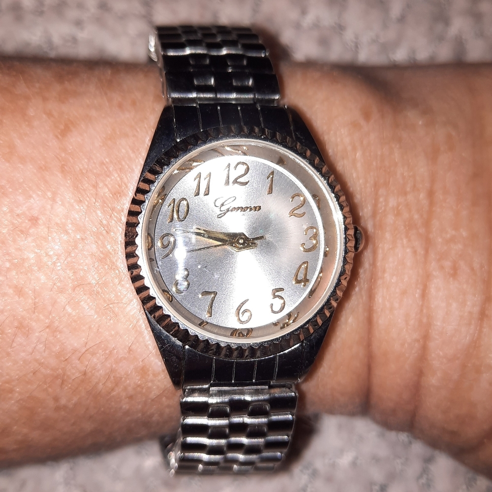 Geneva stretch watch